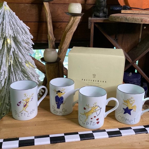 Pottery Barn Santa's Reindeer Silver Rim Mugs Assorted Box - Set Of 4 🎅🏻🎄🦌 - Picture 1 of 16